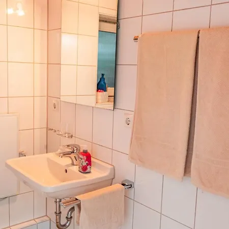 Apartment Gaestehaus Auf Tollem Anwesen Neubulach